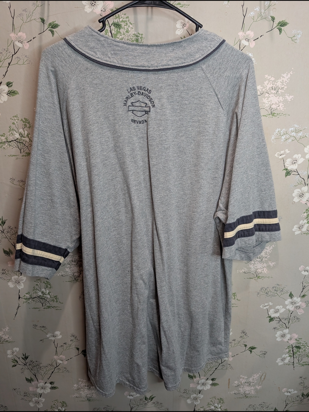 Harley-Davidson Grey and Navy Las Vegas Baseball-Style Shirt VINTAGE - Picture 7 of 8